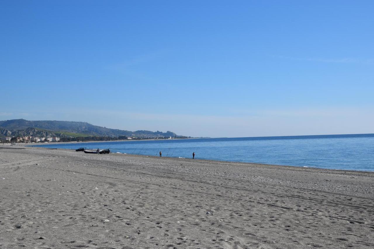 Accomodati B&B Marina di Gioiosa Ionica Dış mekan fotoğraf
