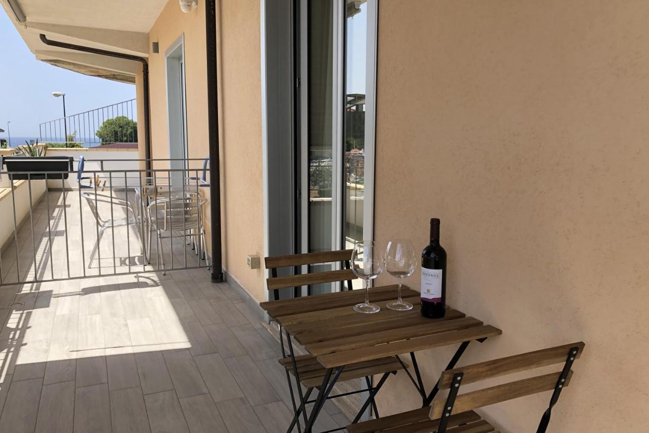 Accomodati B&B Marina di Gioiosa Ionica Dış mekan fotoğraf