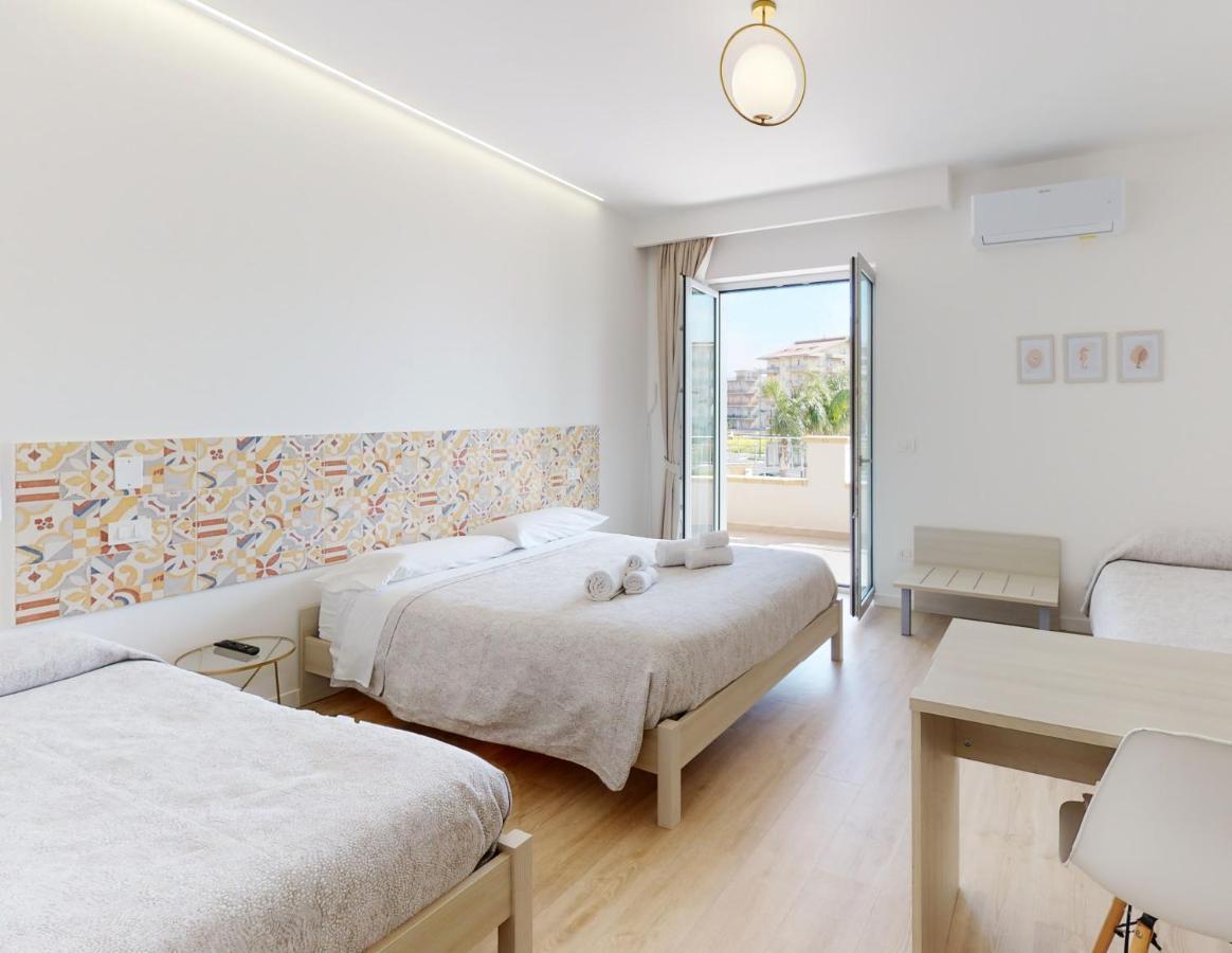 Accomodati B&B Marina di Gioiosa Ionica Dış mekan fotoğraf